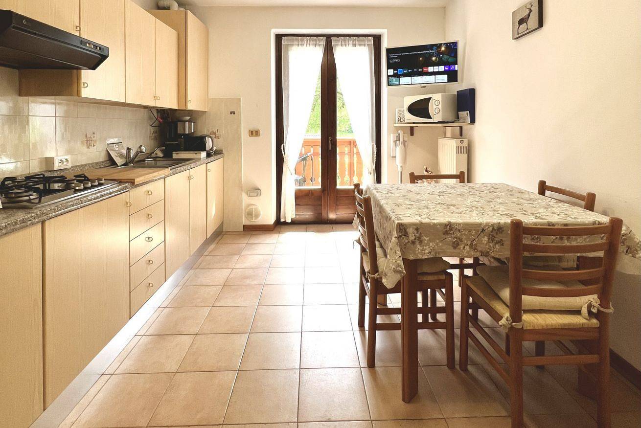 Ganze Wohnung, Casa Lucia Duplex Plus nur 100 mt vom See in Pieve di Ledro, Ledro