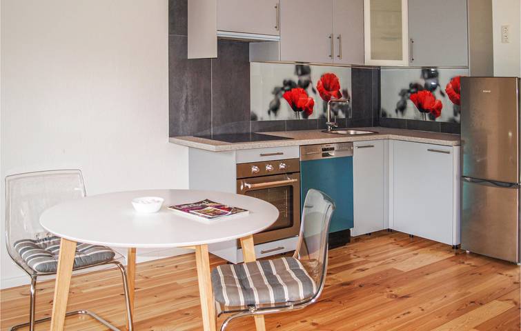 Ferienhaus für 4 Personen, mit Terrasse und Garten sowie Sauna und Seeblick in Mecklenburgische Seenplatte - 4