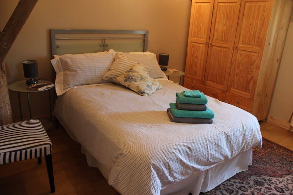 Grange magnifiquement aménagée idéale pour 2/6 personnes couples ou familles, golf, vélo in Chassenon, Charente