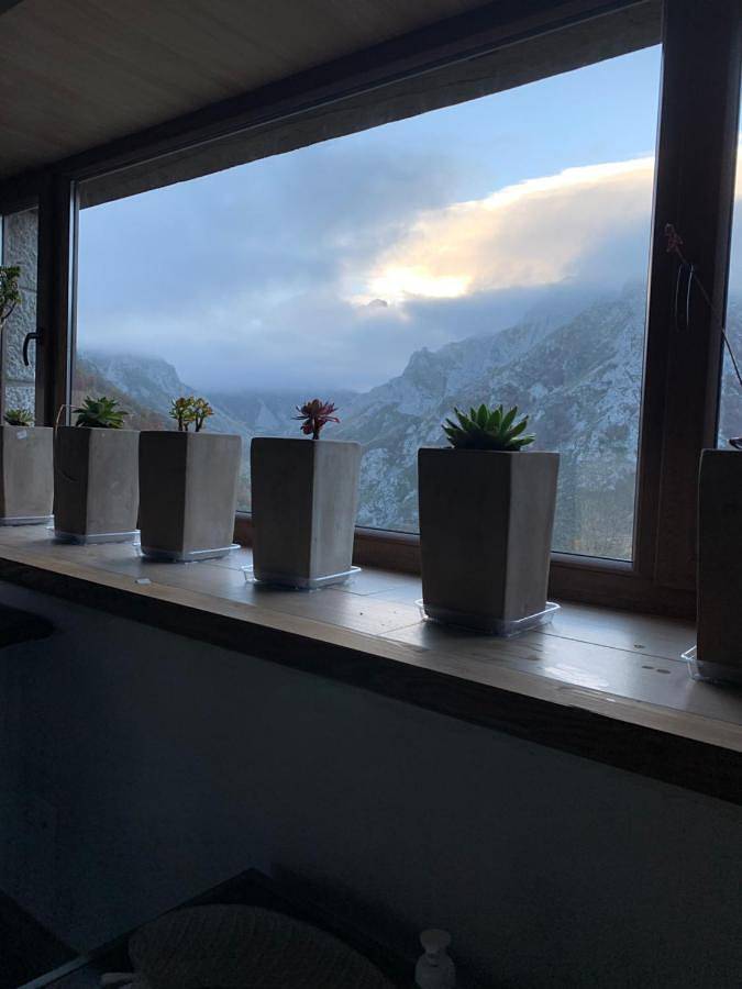 Casa rural para 3 personas, con Balcón y Terraza además de Jardín y Vistas en Posada de Valdeón - 3