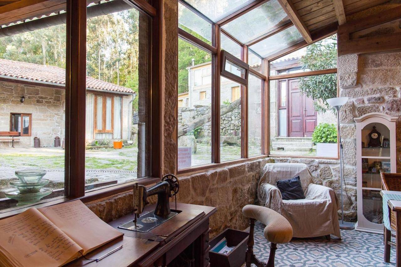 Casa Rural para 10 personas con terraza in Santa Cristina de Cobres, Vilaboa