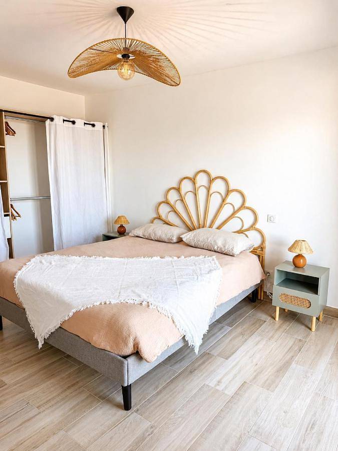 Gîte pour 3 personnes, avec terrasse et vue à Villanova - 3