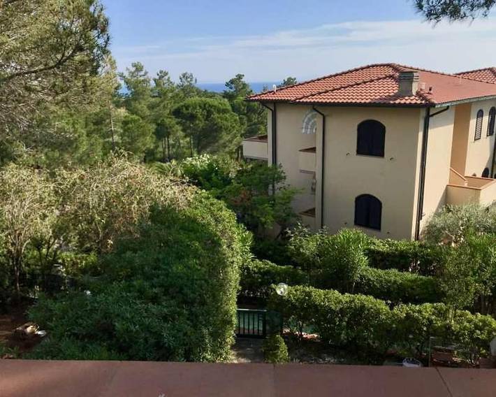 Ferienwohnung für 4 Personen, mit Garten und Ausblick sowie Balkon - 1