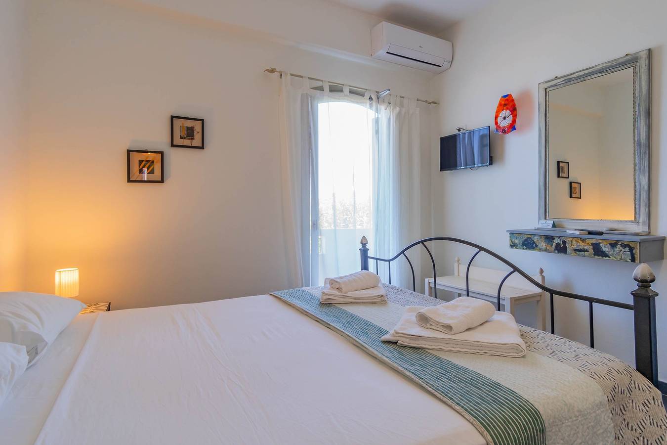 Entire holiday apartment, Elounda Christina Boutique Studios, Near the Sea in Elounda, Lasithi