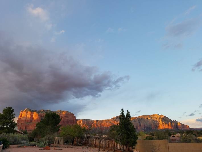 Vacation rental for 6 people, with terrace and yard in Oak Creek