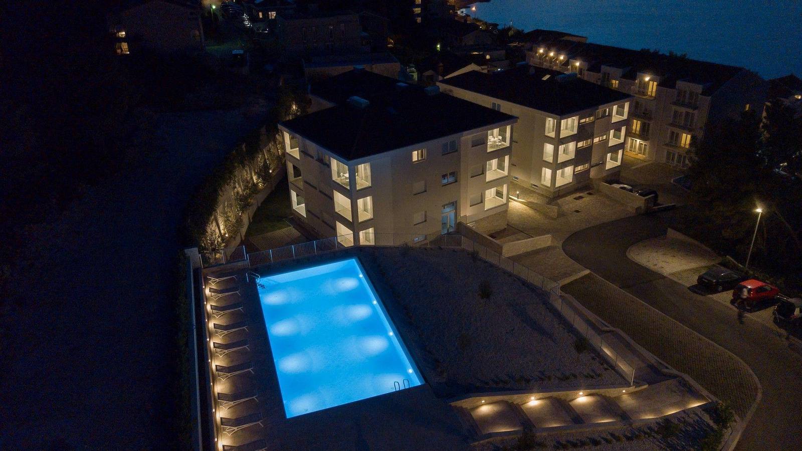 Ganze Ferienwohnung, Ferienwohnung in Arbanija mit Privatparkplatz und teilweisem Meerblick in Arbanija, Ciovo