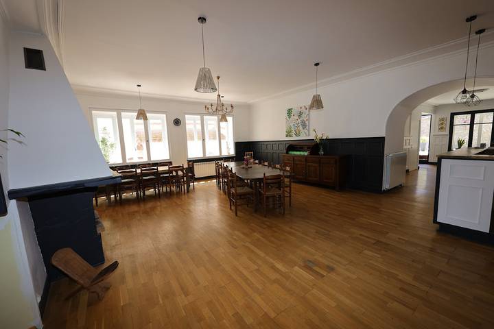 Gîte pour 24 personnes, avec terrasse, animaux acceptés - 1