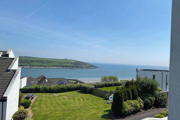 Beach house for 6 people, with balcony and garden in Ireland