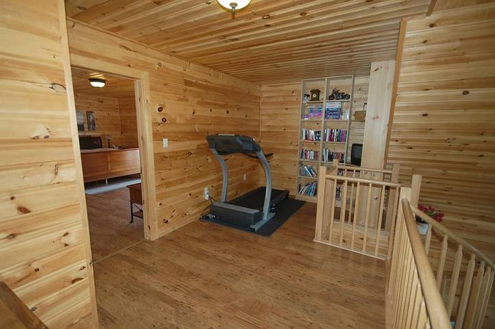 Cabin rentals and lodges for 10 people, with garden and balcony in Prince Edward Island