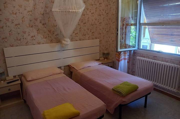 Villa mit pool für 6 Personen, mit Whirlpool und Garten in San Remo - 4