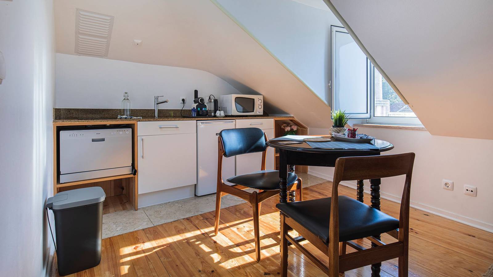 Apartamento entero, Apartamento de vacaciones para 2 personas in São Martinho (Sintra), Sintra