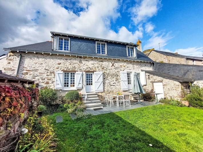 Location de vacances pour 5 personnes, avec jardin à Champtocé-sur-Loire