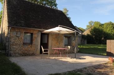 Gîte pour 2 personnes, avec jardin dans le Cher