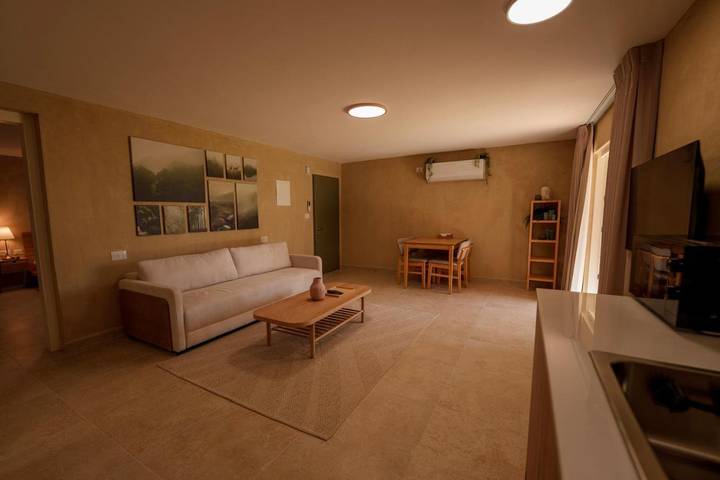 Appartement de vacances pour 5 personnes, avec jardin