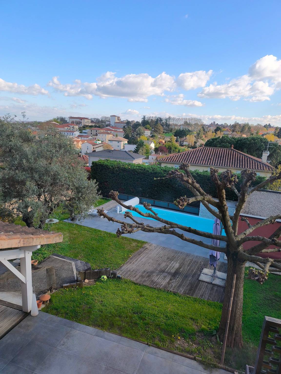 Villa « Laurent » avec piscine privée aux portes de Lyon in Charly (Lyon), Lyon et ses environs