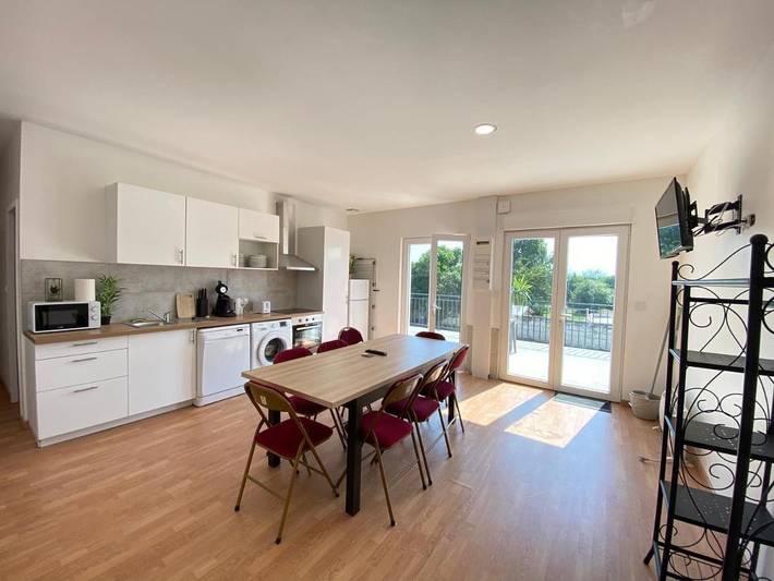 Gîte pour 10 personnes, avec terrasse, animaux acceptés dans Vallères