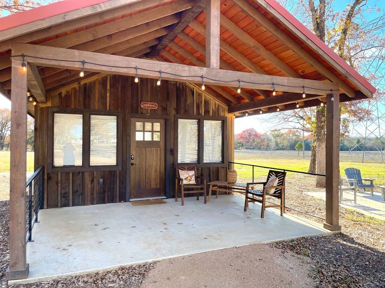 The Bobwhite Cabin 15Min to Magnolia & Baylor in McLennan County