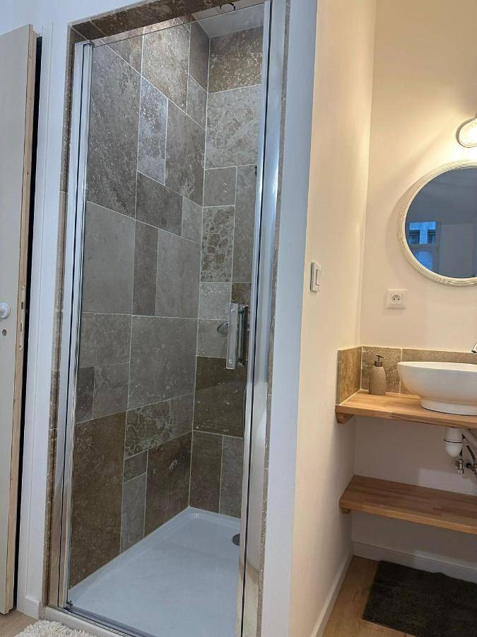 Maison des ambans chambres d'hotes hypercentre 200m de la gare et petit dejeuner offert in Agen, Quercy