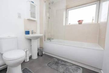 Apartment for 4 People in Peterborough, East of England, Photo 2