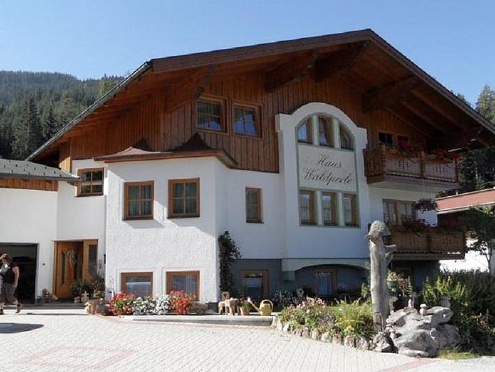 Ferienwohnung für 3 Personen, mit Garten in Filzmoos