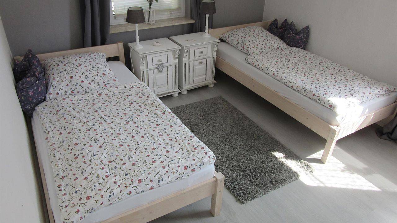 Ganze Ferienwohnung, Ferienwohnung für 2 Personen (60 m²) in Emden in Emden, Ostfriesland