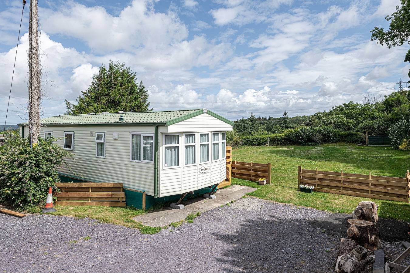 Caravan @  Ysgubor in Snowdonia