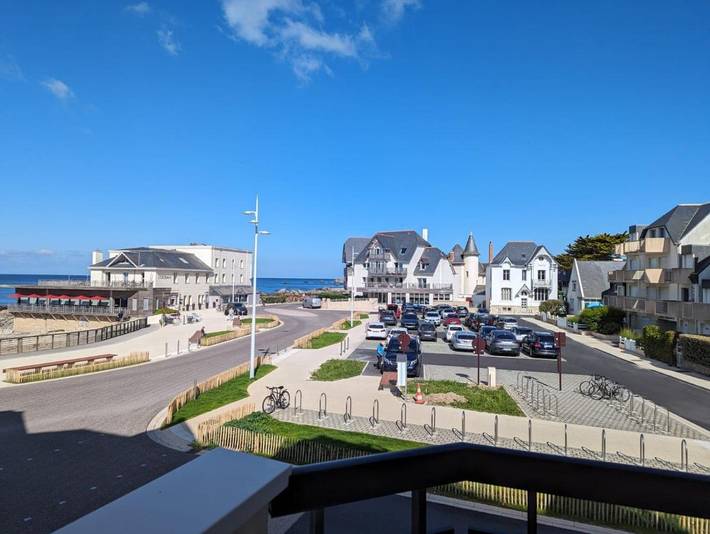 Gîte pour 2 personnes, avec vue et balcon dans Plage de Port-Lin - 4
