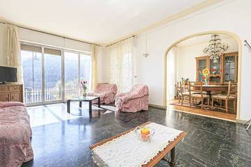 Villa für 9 Personen, mit Whirlpool und Garten in Ligurien