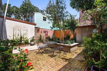 Vacation Home for 4 Guests in French Quarter, New Orleans, Picture 3