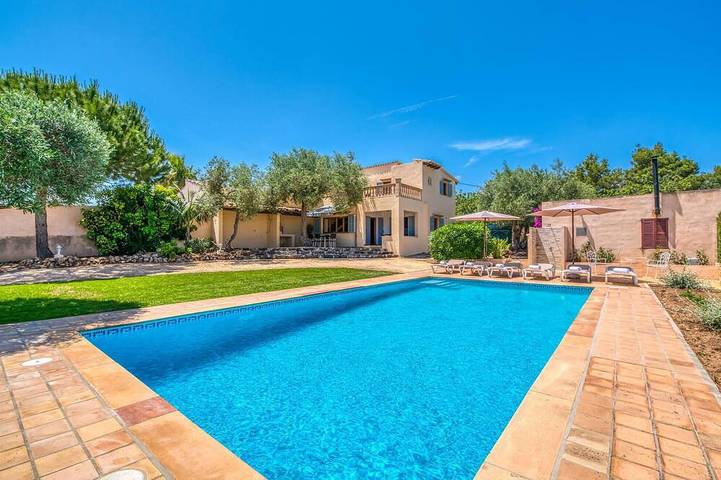 Finca für 6 Personen, mit Terrasse, mit Haustier in Cala Ratjada