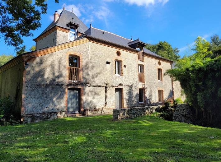 Gîte pour 28 personnes, avec jardin et terrasse - 1