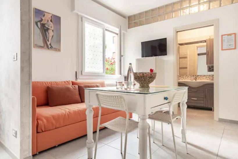 Double Room with Private External Bathroom in Mestre, Venedig