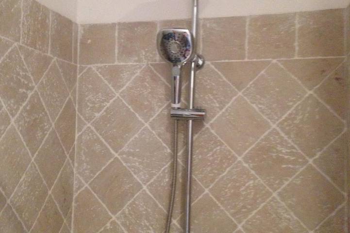 Location de vacances pour 6 personnes, avec jardin et terrasse, animaux acceptés à Saint-Saturnin-lès-Avignon - 4