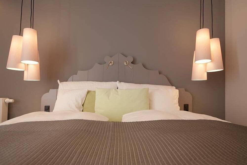 Doppelzimmer \"Kabinett\" - Landidyll Hotel-Restaurant Zur Marienburg in Pünderich, Traben-Trarbach und Umbegung