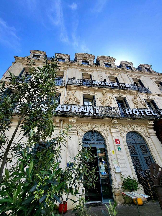 Hôtel pour 6 personnes, avec balcon et vue