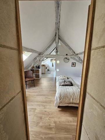 Cottage pour 2 personnes, avec jardin ainsi que terrasse et piscine à Channay-sur-Lathan