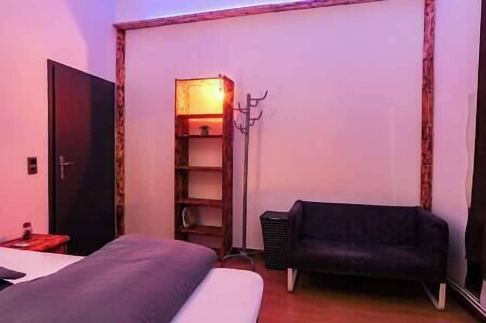 Apartamento entero, #111 - Lux-Flat Lennep Altstadt - Netflix & Prime rock wall in Remscheid, Condado del Monte