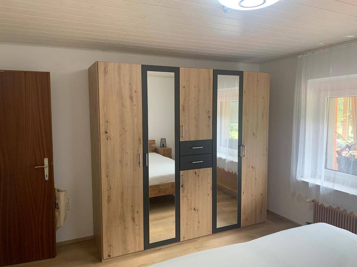 Ganze Wohnung, Ferienwohnung mit Garten und Bergblick in Gailtaler Alpen, Villach-Land