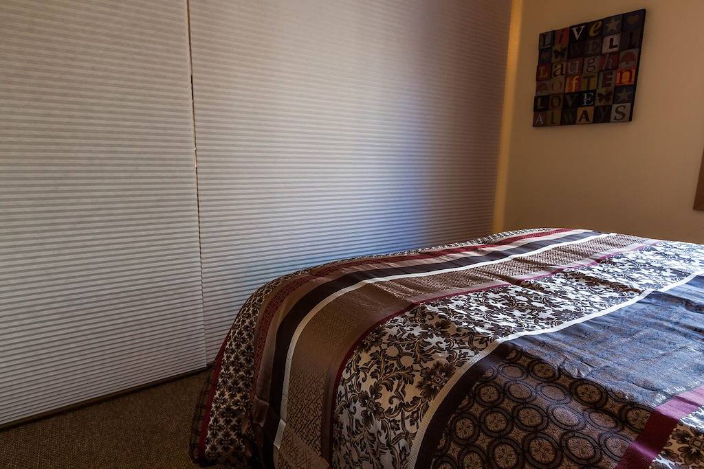 Ganze Wohnung, Geräumiges Studio im Erdgeschoss, privates Deck, Granit in der Küche, kostenloses Wifi in Arapahoe Basin