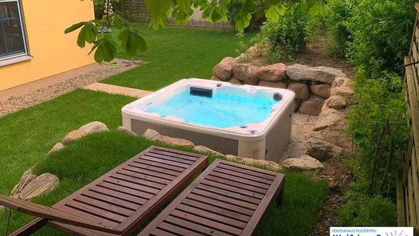 Ferienhaus für 9 Personen, mit Sauna und Garten sowie Pool und Whirlpool an der Ostsee - 2