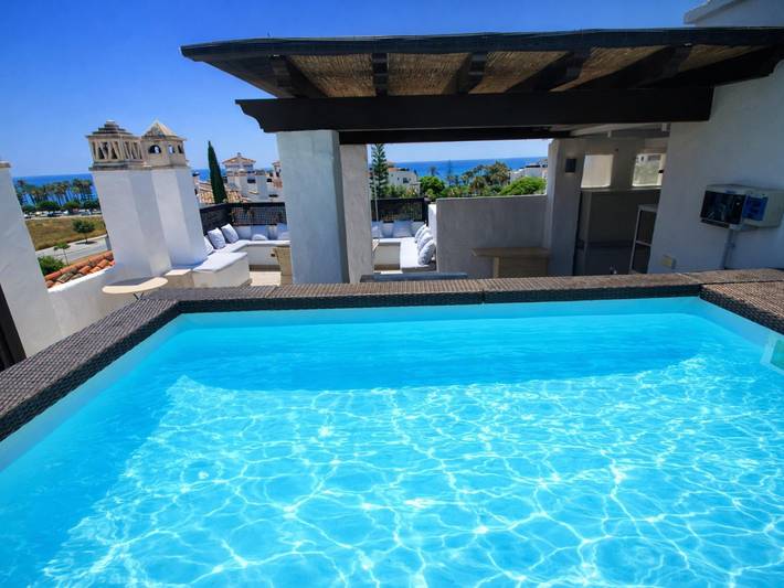 Appartement de vacances entier, Penthouse Adelfas del Mar-Piscine privée et plage in San Pedro Alcantara, Marbella