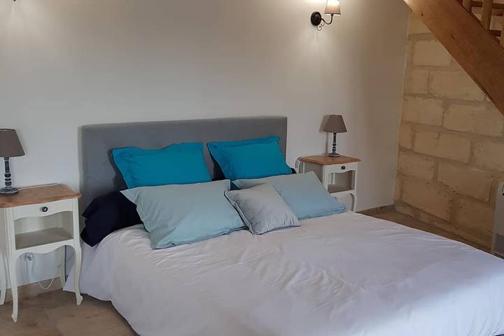 Gîte pour 3 personnes, avec terrasse et jardin à Saint-Pierre-de-Mézoargues - 2