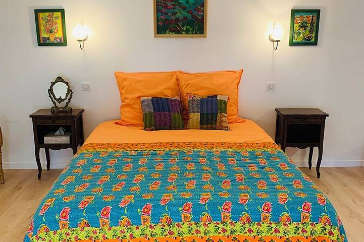 Gîte pour 6 personnes, avec jardin à Commarin - 2