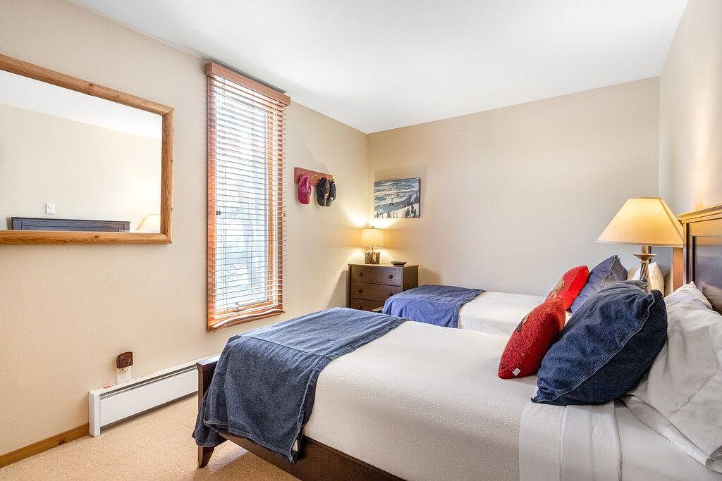 Ganze Wohnung, Fantastic, central condo with full kitchen & mountain views from the balcony in Moose Wilson Road, Grand Teton Nationalpark