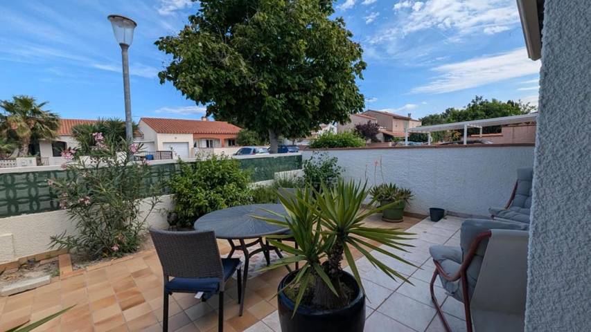 Location de vacances pour 8 personnes, avec vue et terrasse à Bompas - 2