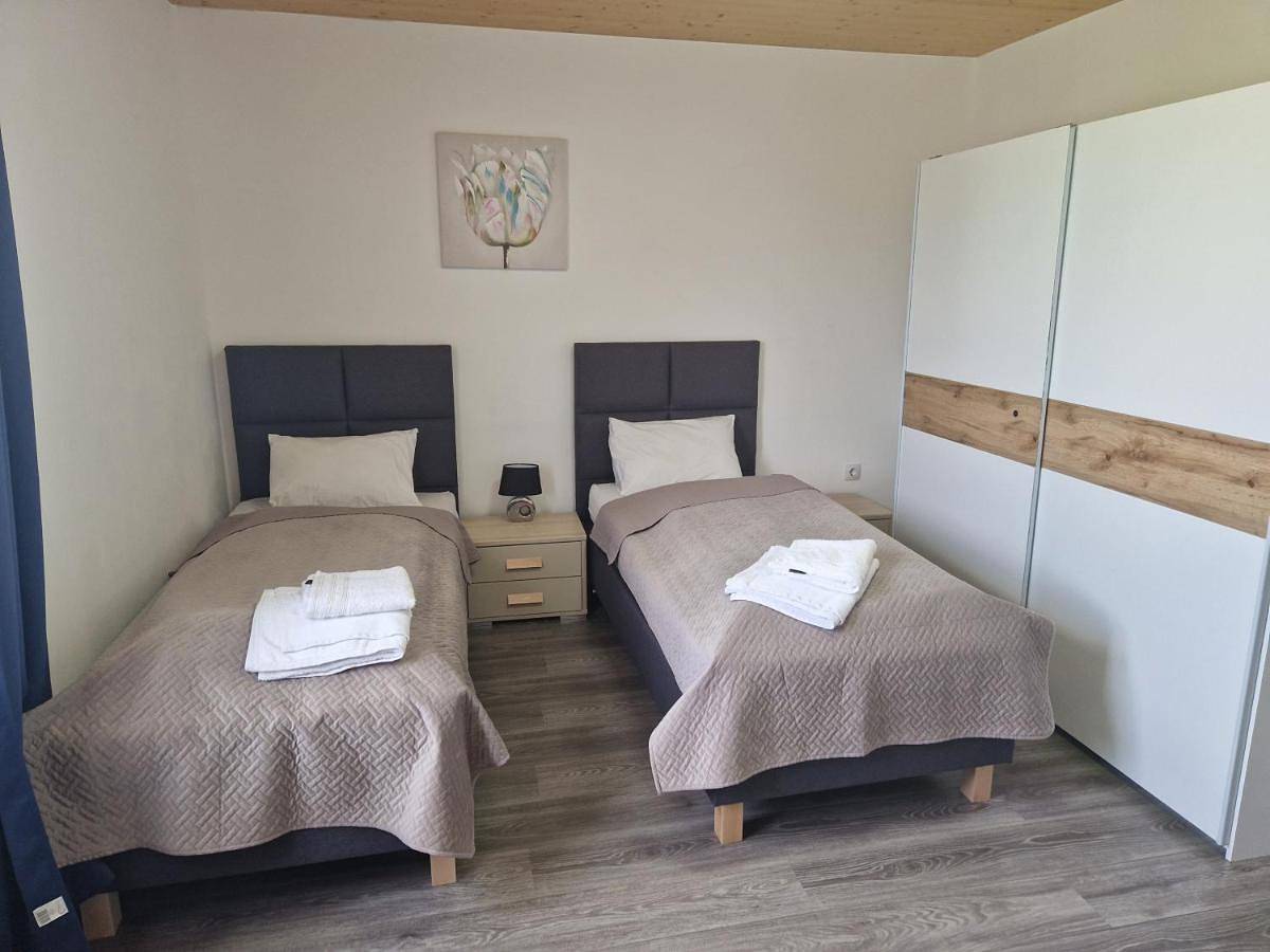 Ganze Wohnung, Three-Bedroom Apartment in St. Pölten, Mostviertel Region