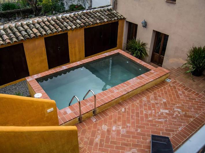 Chalet para 8 personas, con jardín y piscina en Bajo Penedés - 2