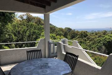 Location de vacances pour 6 personnes, avec terrasse et jardin, animaux acceptés dans Plage De L Ovu Santu