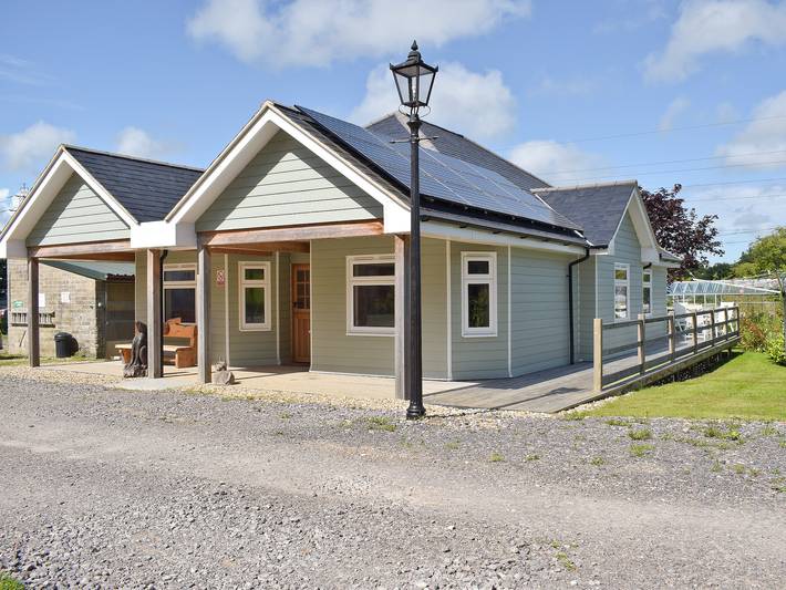Glamping for 6 people, with Garden on the Isle of Wight