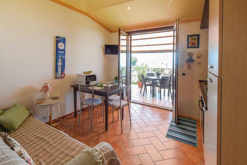Ganze Wohnung, 1 bedroom gorgeous apartment in Montefiascone in Montefiascone, Bolsenasee